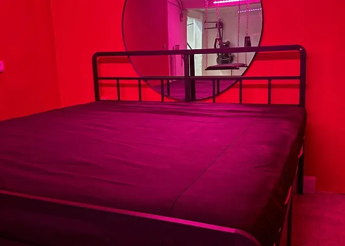 Kinky Loft Mitten Auf St Pauli *